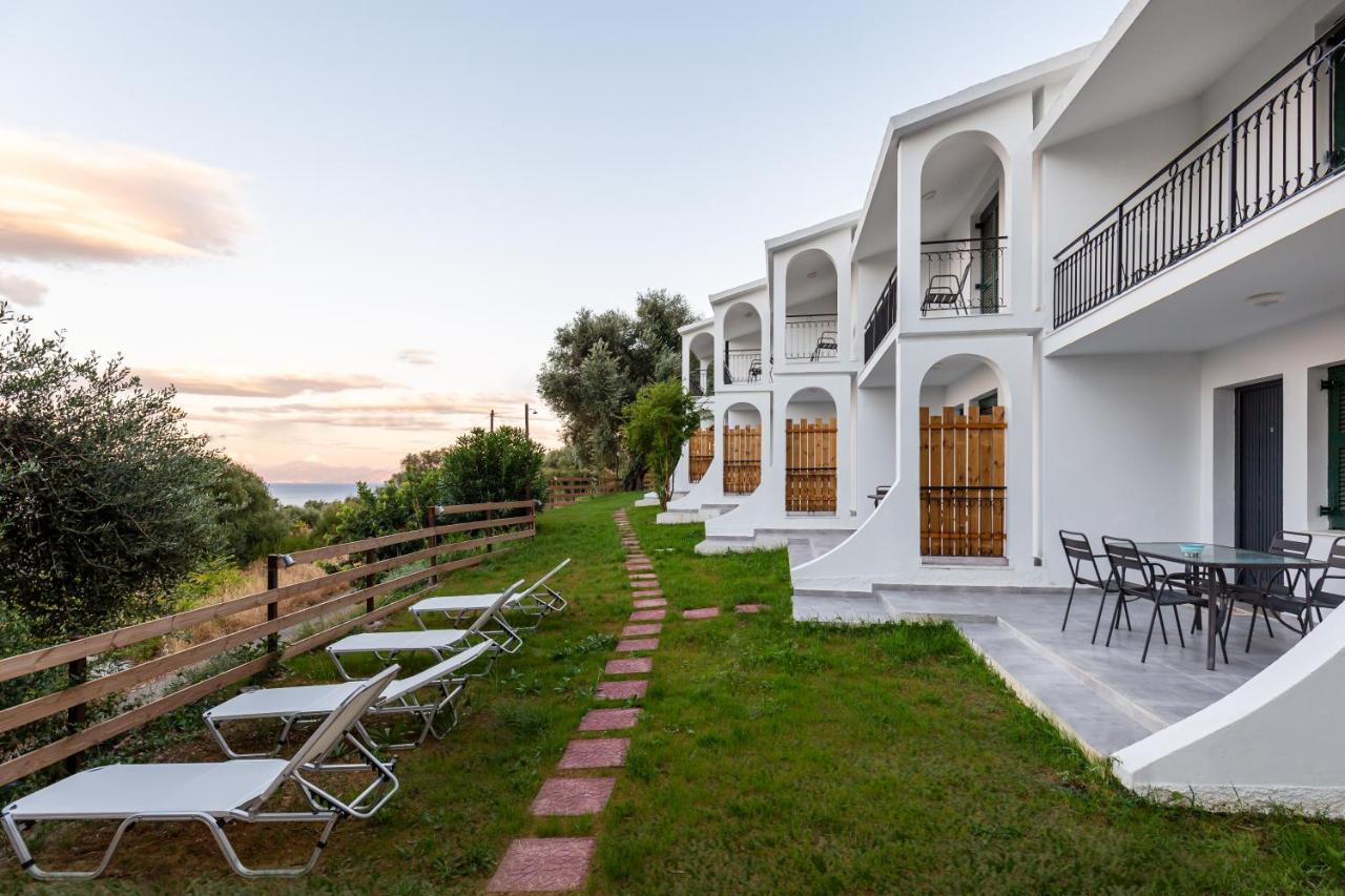 Ionian Blue Maisonette Khalidhiata Bagian luar foto