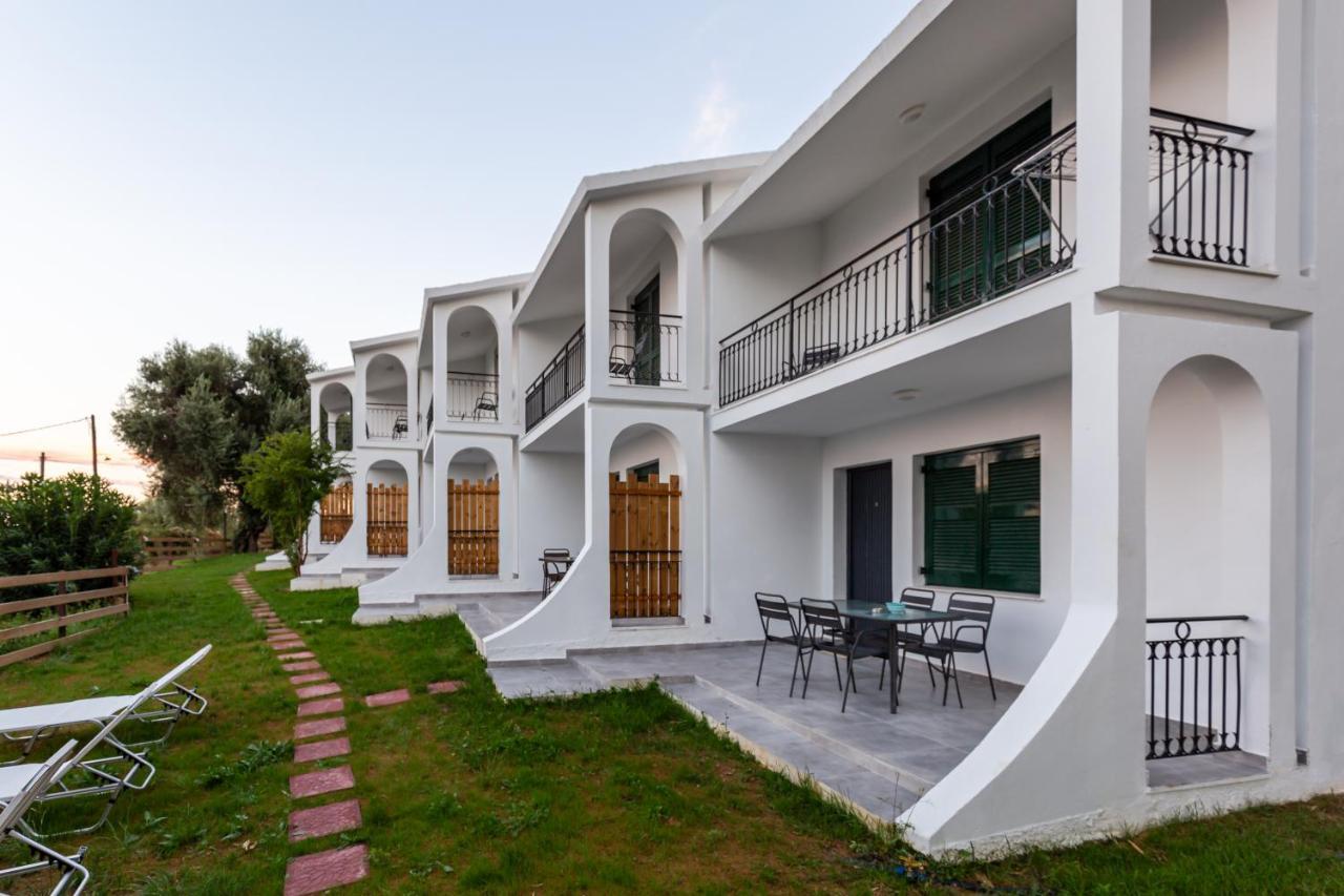 Ionian Blue Maisonette Khalidhiata Bagian luar foto